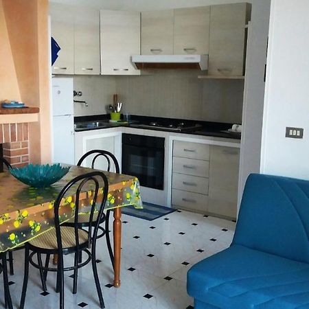 Appartamento Indipendente Nardy-Ros Torre dell'Orso Buitenkant foto